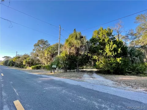 16339 W River Rd, Inglis, FL 34449 photo 10