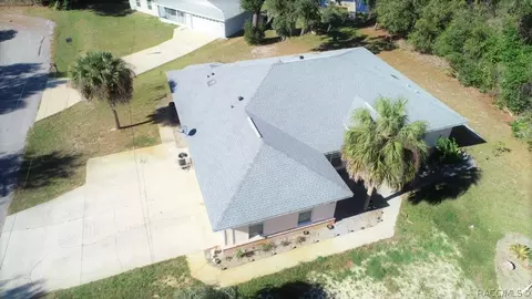 3734 E Turquoise Dr, Hernando, FL 34442 photo 2