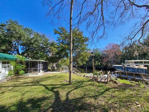90 Canterbury Rd, Inglis, FL 34449 photo 4