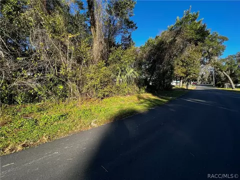 5062 N Emerald Dr, Hernando, FL 34442 photo 7