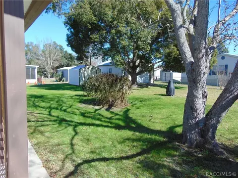 4215 E Alabama Ln, Hernando, FL 34442 photo 2
