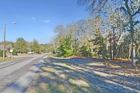 1758 E Monopoly Loop, Inverness, FL 34453 photo 5