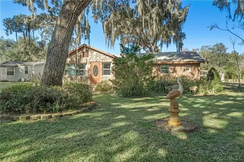 2747 N Lakefront Dr, Hernando, FL 34442 photo 2