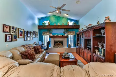 714 W Keller St, Hernando, FL 34442 photo 9