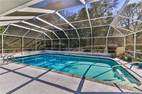 714 W Keller St, Hernando, FL 34442 photo 5