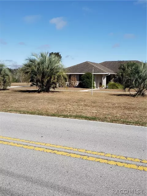 2315 N Annapolis Ave, Hernando, FL 34442 photo 2