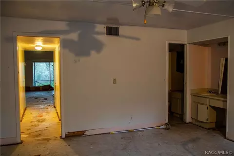 5769 E Arrowhead St, Hernando, FL 34442 photo 11