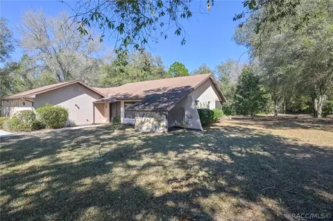 3229 N Bates Pt, Hernando, FL 34442 photo 1