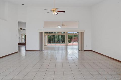 546 W Fenway Dr, Hernando, FL 34442 photo 3