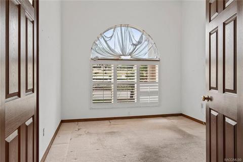 546 W Fenway Dr, Hernando, FL 34442 photo 10