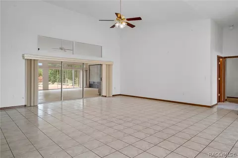 546 W Fenway Dr, Hernando, FL 34442 photo 7