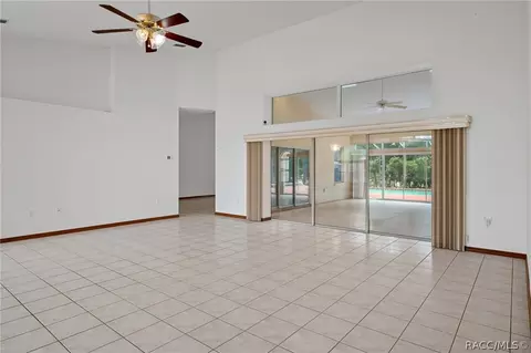 546 W Fenway Dr, Hernando, FL 34442 photo 8