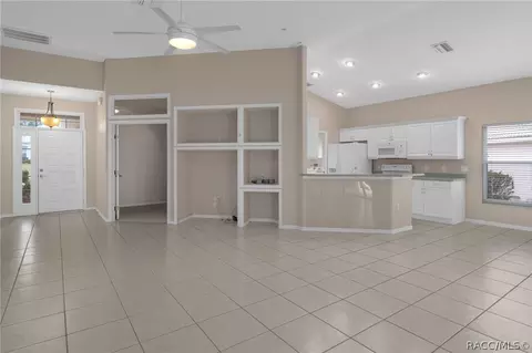 877 W Skyview Crossing Dr, Hernando, FL 34442 photo 10