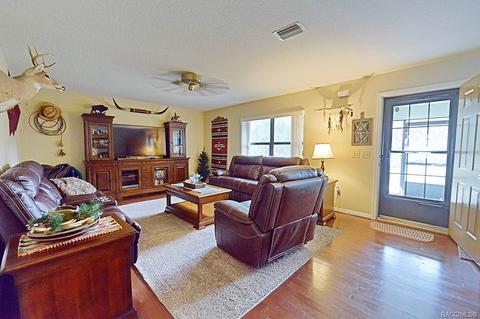 329 E Lancaster St, Lecanto, FL 34461 photo 8