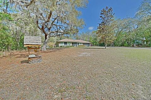 329 E Lancaster St, Lecanto, FL 34461 photo 4