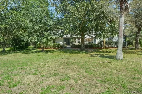351 E Lancaster St, Lecanto, FL 34461 photo 4