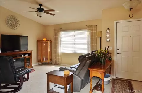961 E Bismark St, Hernando, FL 34442 photo 8
