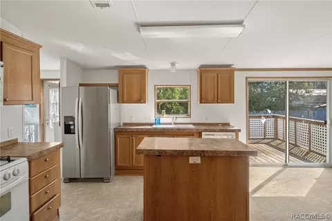 4045 N Bluewater Dr, Hernando, FL 34442 photo 10