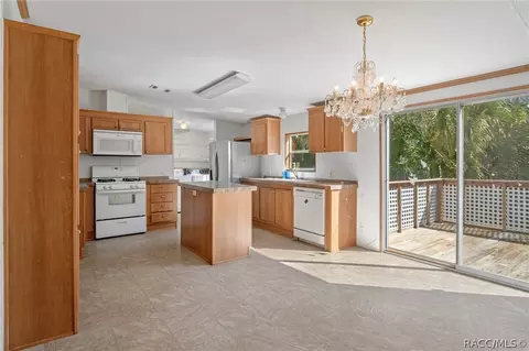 4045 N Bluewater Dr, Hernando, FL 34442 photo 7