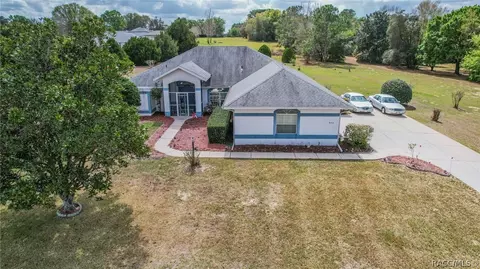 920 E Hartford St, Hernando, FL 34442 photo 2