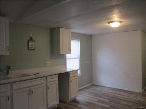 2962 E Spur Ln, Hernando, FL 34442 photo 9