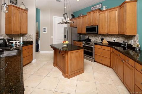 820 E Hartford St, Hernando, FL 34442 photo 9