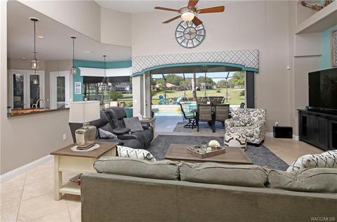 820 E Hartford St, Hernando, FL 34442 photo 4