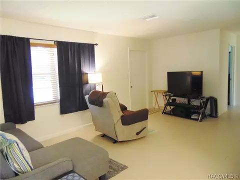 3583 E Adams St, Hernando, FL 34442 photo 6