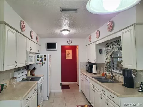 5096 E Backner Ln, Inverness, FL 34452 photo 7