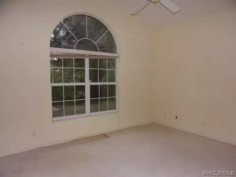 335 W Keller St, Hernando, FL 34442 photo 2