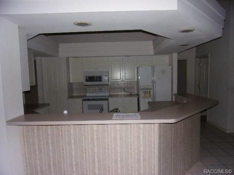 335 W Keller St, Hernando, FL 34442 photo 5