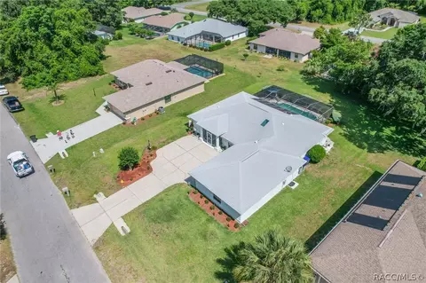 3035 E Brigadoon Ct, Hernando, FL 34442 photo 2