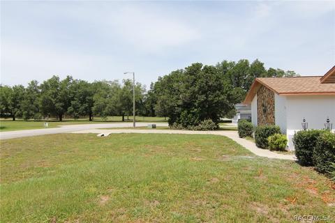 99 E Dakota Ct, Hernando, FL 34442 photo 5