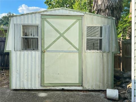 21 Nottingham Ln, Inglis, FL 34449 photo 8