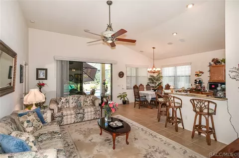 2160 N Lakecrest Loop, Hernando, FL 34442 photo 2