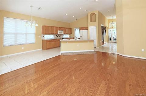 559 W Doerr Path, Hernando, FL 34442 photo 2