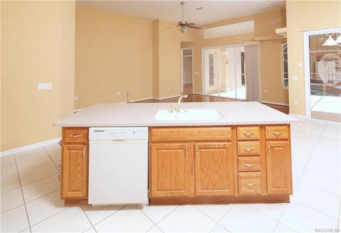 559 W Doerr Path, Hernando, FL 34442 photo 9
