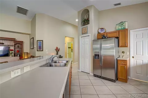 565 W Doerr Path, Hernando, FL 34442 photo 10