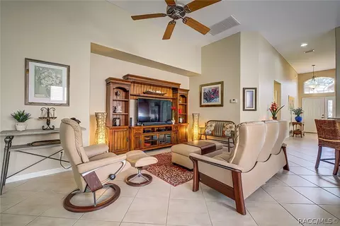 565 W Doerr Path, Hernando, FL 34442 photo 5