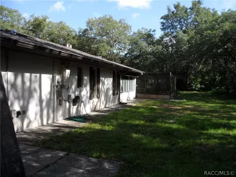 189 W Pearson St, Hernando, FL 34442 photo 5