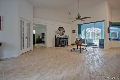 136 N Indianapolis Ave, Hernando, FL 34442 photo 5