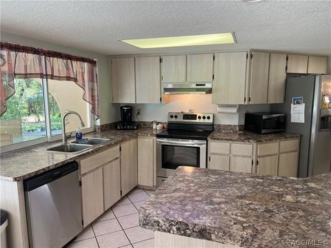 1302 E Bismark St, Hernando, FL 34442 photo 14