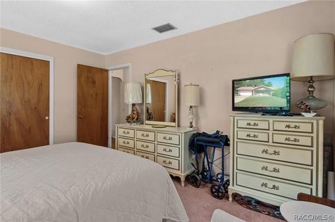8831 E Devonshire Rd, Inverness, FL 34450 photo 14
