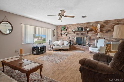 8831 E Devonshire Rd, Inverness, FL 34450 photo 6