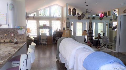 1020 E Whitecloud Ln, Hernando, FL 34442 photo 13