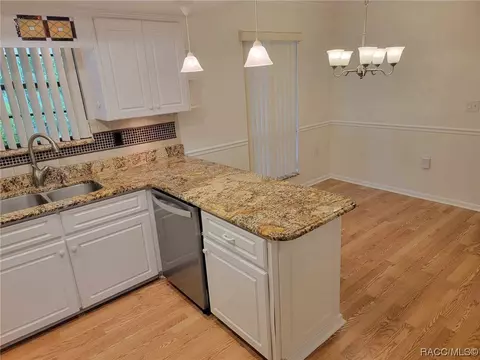 385 E Glassboro Ct, Hernando, FL 34442 photo 11