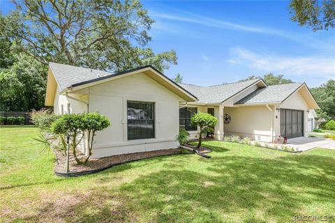 1390 E Silver Thorn Loop, Hernando, FL 34442 photo 3