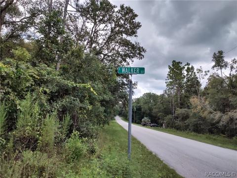 3630 E Walker St, Inverness, FL 34453 photo 5
