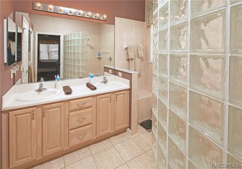 915 W Silver Meadow Loop, Hernando, FL 34442 photo 16