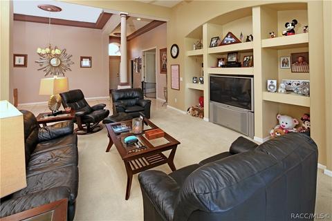 915 W Silver Meadow Loop, Hernando, FL 34442 photo 5